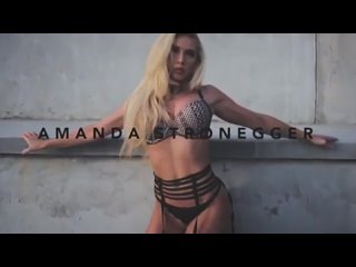 amanda nicole stronegger (sexy clip 302) big tits huge ass natural tits